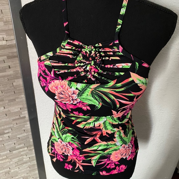 AMBRIELLA SWIMWEAR TROPICAL COLOR TANKINI TOP SIZE SMALL - Picture 4 of 6